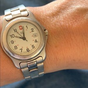 Women’s Swiss Army watch.